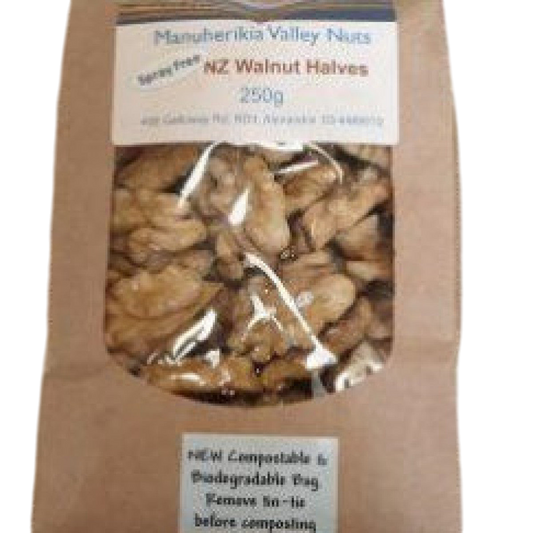 Spray Free Walnuts (Halves) - All Sizes