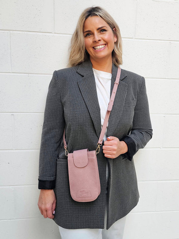 Hello Friday Lexi Phone Bag Mauve