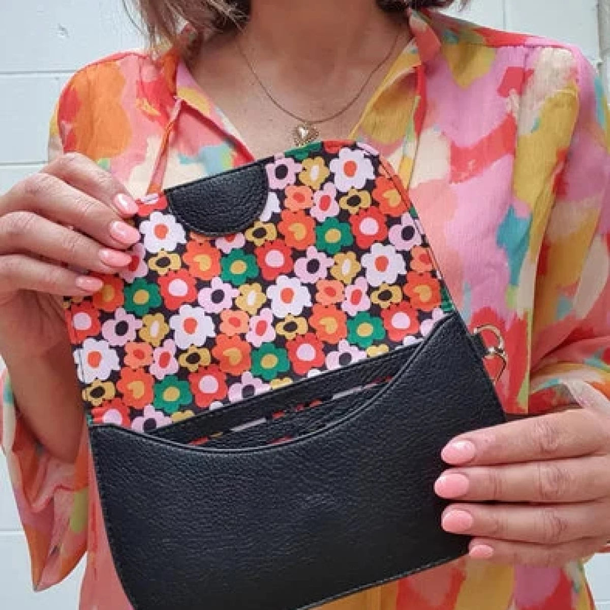 Hello Friday Millie Clutch Wallet - Black
