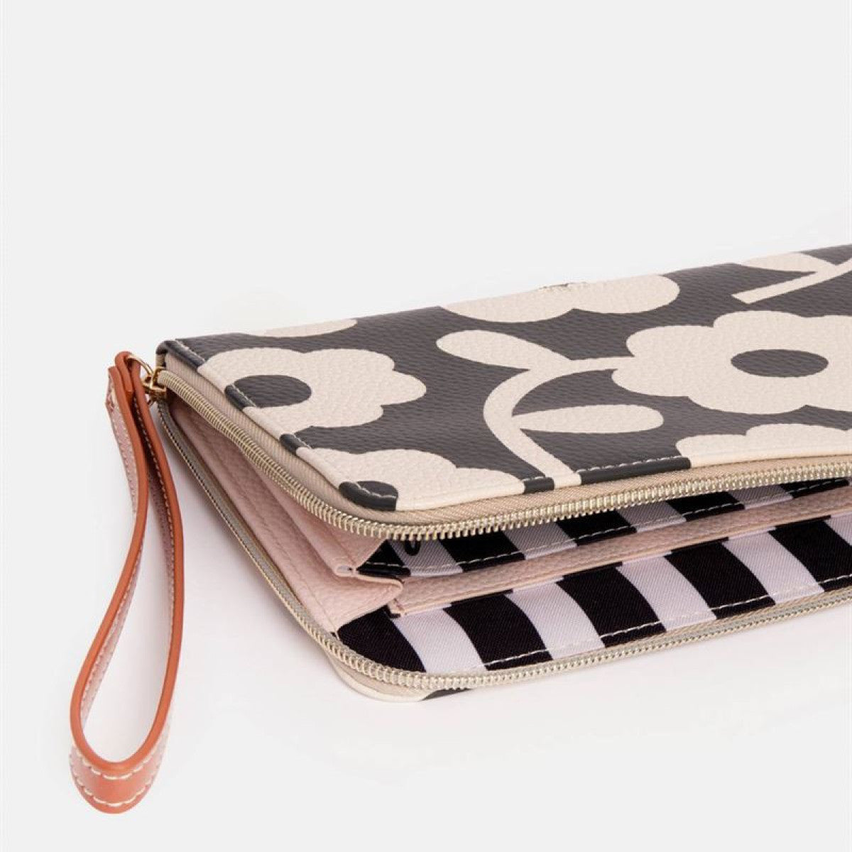 Mono Bloom Travel Pouch