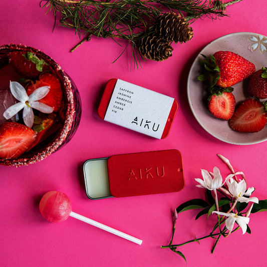 Aiku Pocket Scent Rosella Red