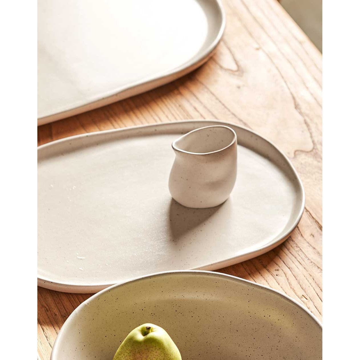 Pourer - Natural Earth Table of Plenty